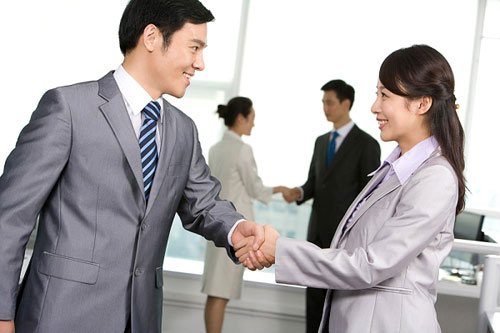Mách chàng bí quyết chọn vest khi phỏng vấn xin việc - 1