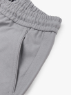 Quần Short Kaki Lưng Thun Gắn Nhãn Trang Trí Form Straight QS067 Màu Xám Nhạt