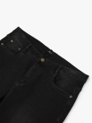 Quần Jean Diễu Túi Sau Form Slimfit QJ117 Màu Đen