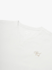 Áo Thun Rayon Cổ V Thêu Chữ Beyond Daily Form Regular AT195 Màu Trắng