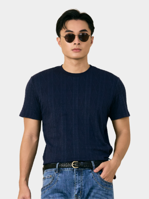 Áo Thun Dệt Kim Họa Tiết Form Slimfit AT182