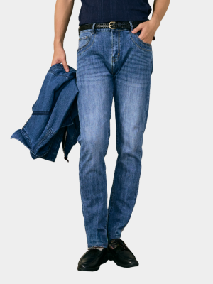 Quần Jean Thêu 4M Ở Túi Sau Form Slimfit QJ122