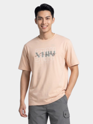 Áo Thun Cổ Tròn In Chữ Stay Strong Form Regular AT162