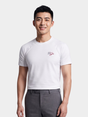 Áo Thun Cổ Tròn In Thêu Chữ M Together Form Regular AT165