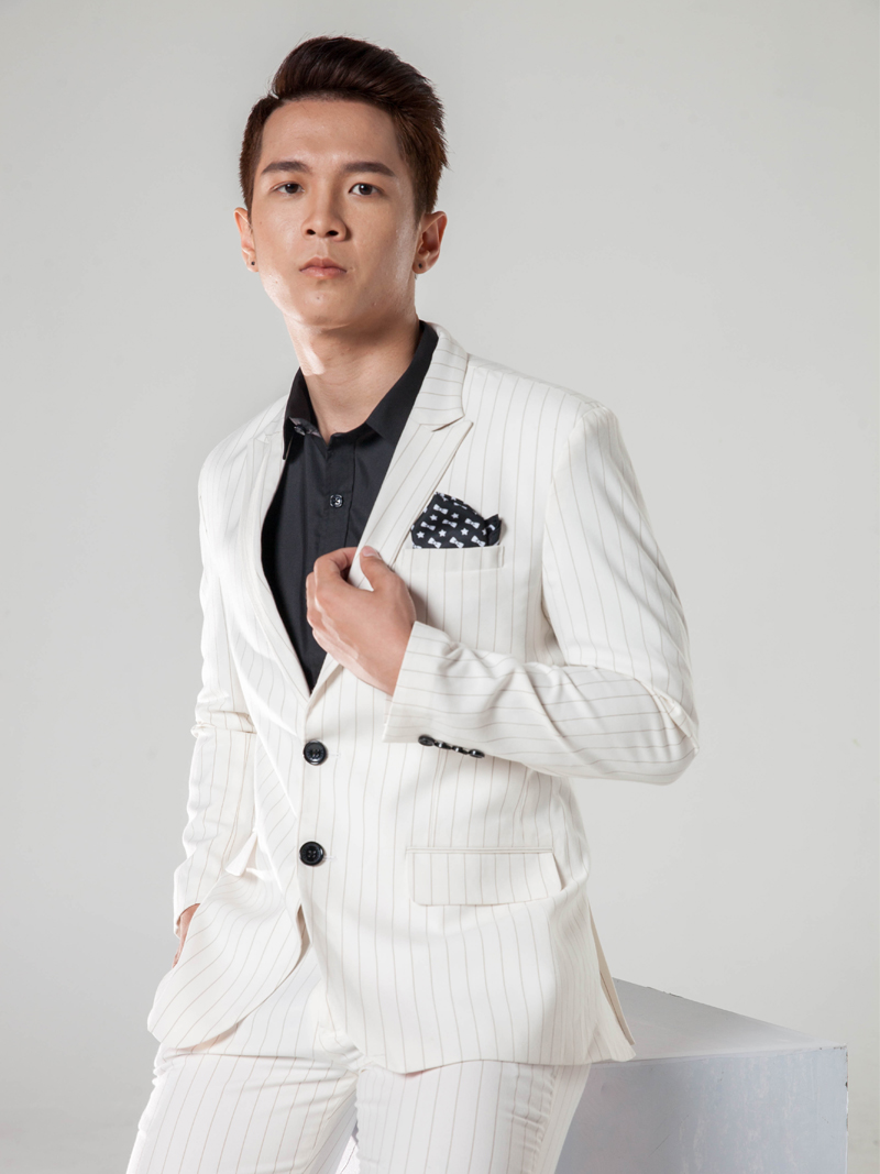 Bộ vest nam màu trắng ôm body kiểu 6 nút tặng kèm combo phụ kiện | Shopee  Việt Nam
