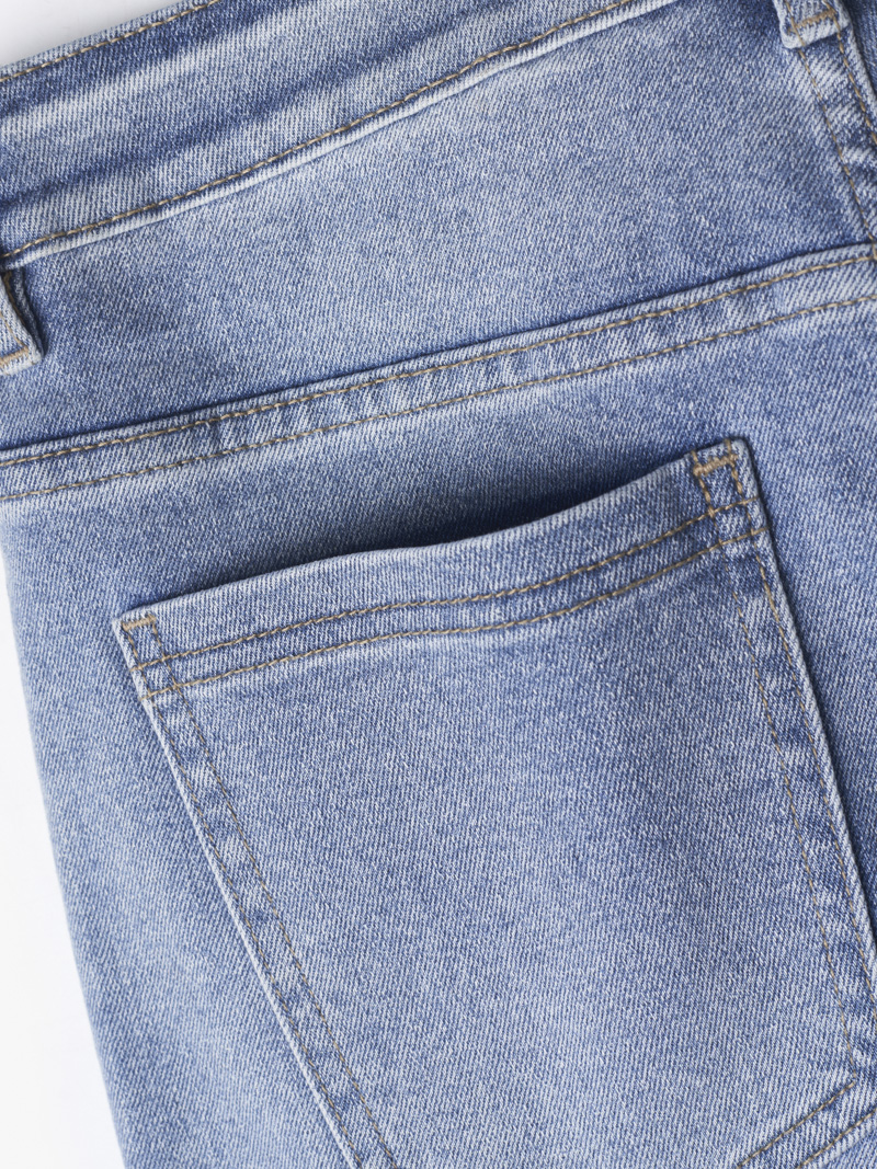 Quần Short Jeans Xanh Đáp Túi Kiểu Form Straight QS051