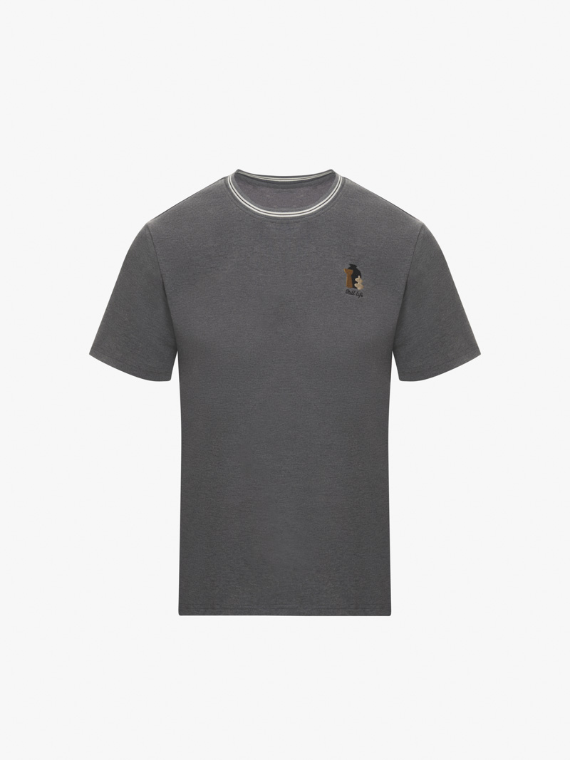 Áo Thun Thêu Still Life Bo Cổ Kiểu Form Slimfit AT143