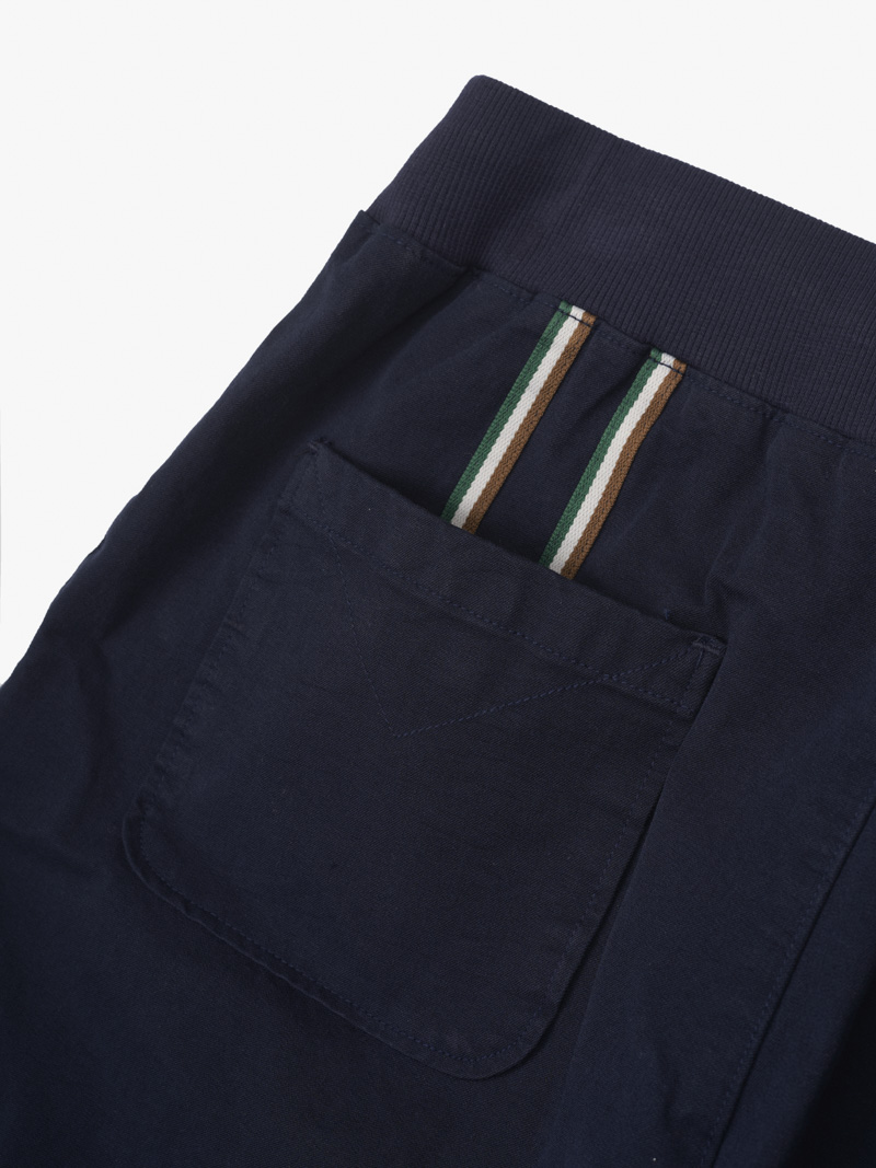 Quan Jogger Kaki Lung Thun Gan Tag Da Tam Giac Form Regular JO016 Mau Xanh Den