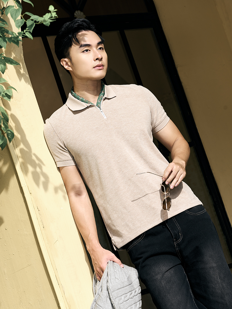 Áo Polo Dệt Kim Dây Kéo Form Slimfit PO174 Màu Nâu Nhạt