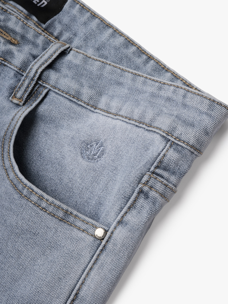 Quần Jean Xanh Thêu Logo 4M Form Slim QJ118