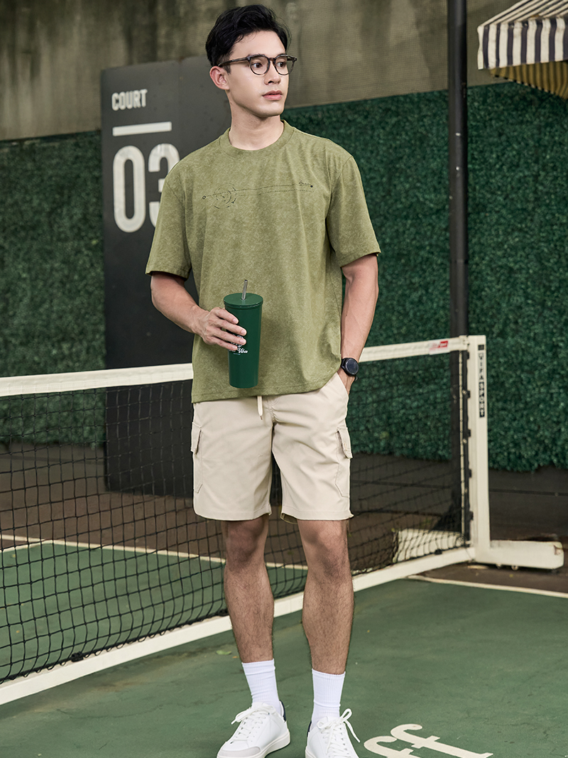 Áo Thun Wash Loang In Hình Lốc Xoáy Form Relax AT173 Màu Rêu