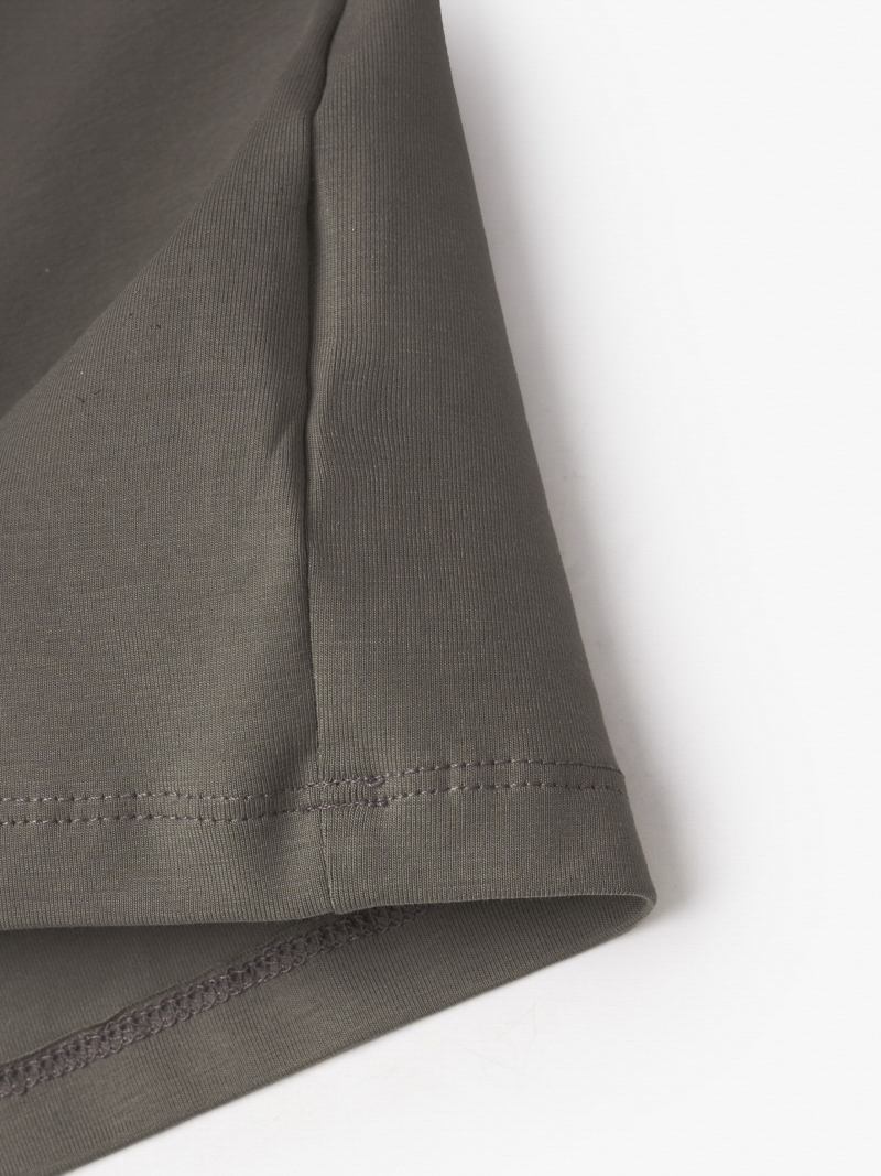 Áo Thun Cổ Tròn Trơn Form Modern AT186 Màu Nâu