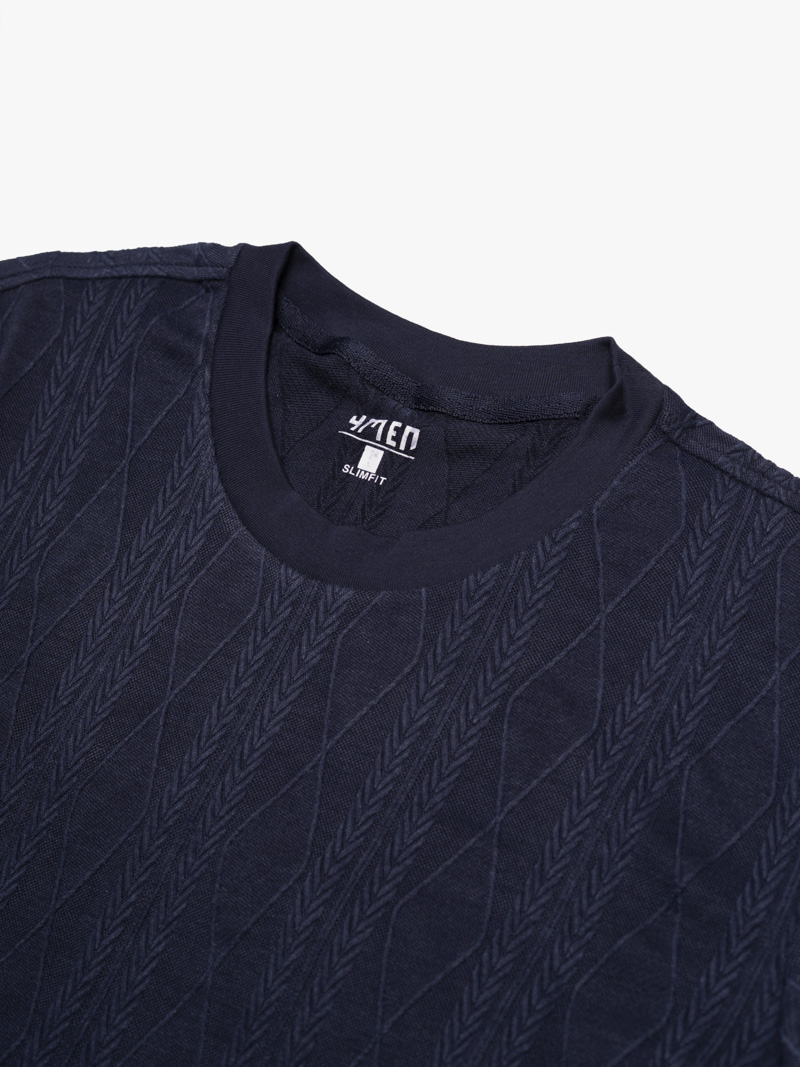 Áo Thun Dệt Kim Họa Tiết Form Slimfit AT182 Màu Xanh Đen