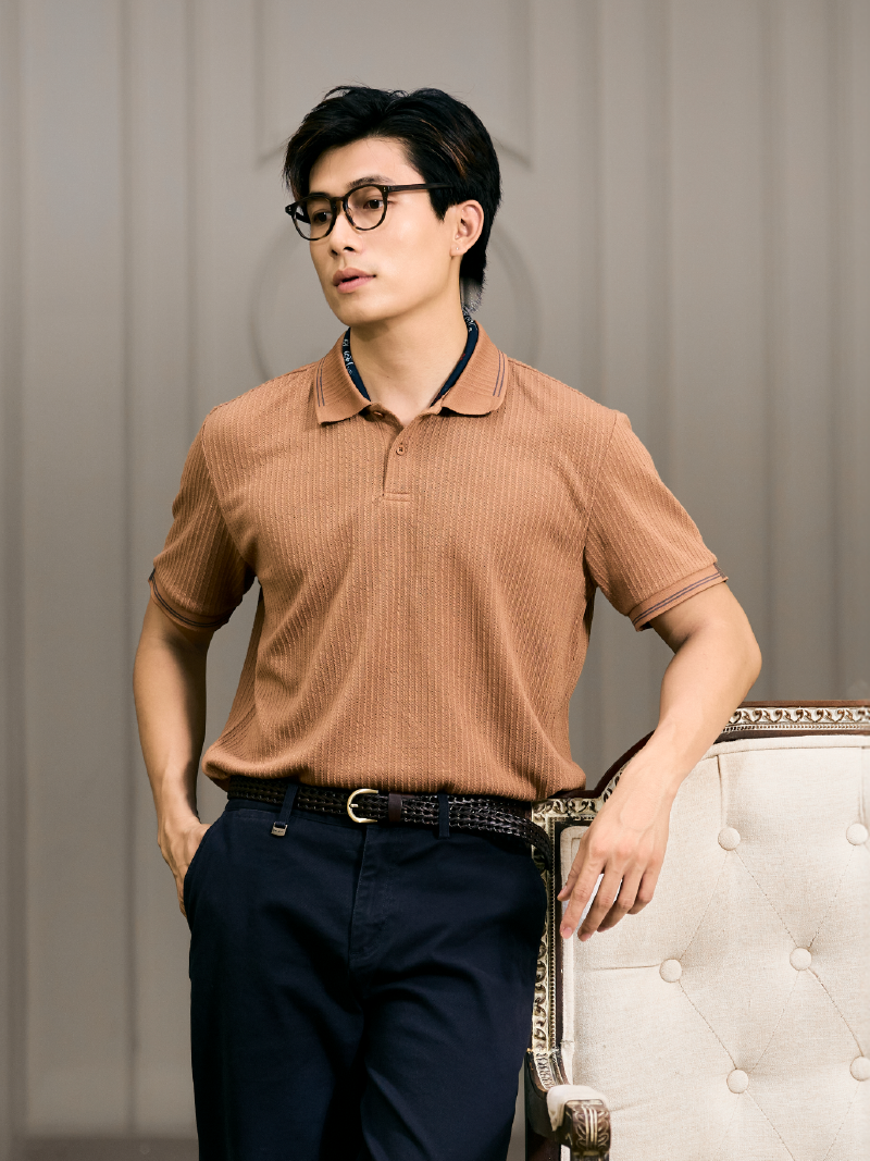 Áo Polo Dệt Kim Gân Nổi Form Regular PO176 Màu Nâu Nhạt