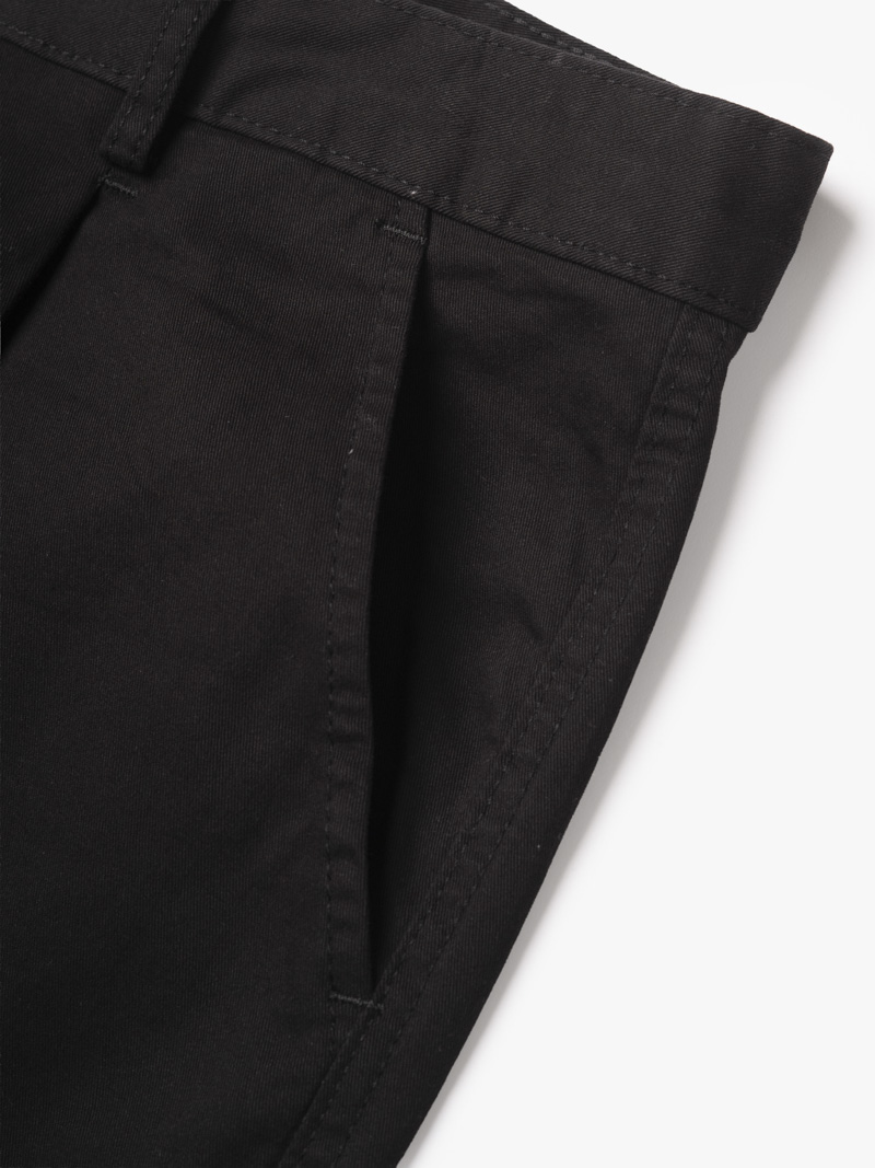 Quần Short Kaki Trơn Form Straight QS081 Màu Đen