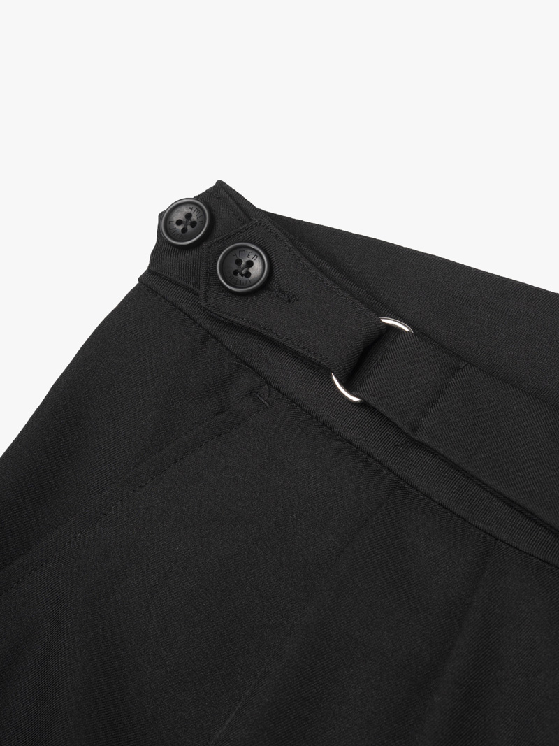 Quần Short Sidetab Trơn Form Straight QS083 Màu Đen