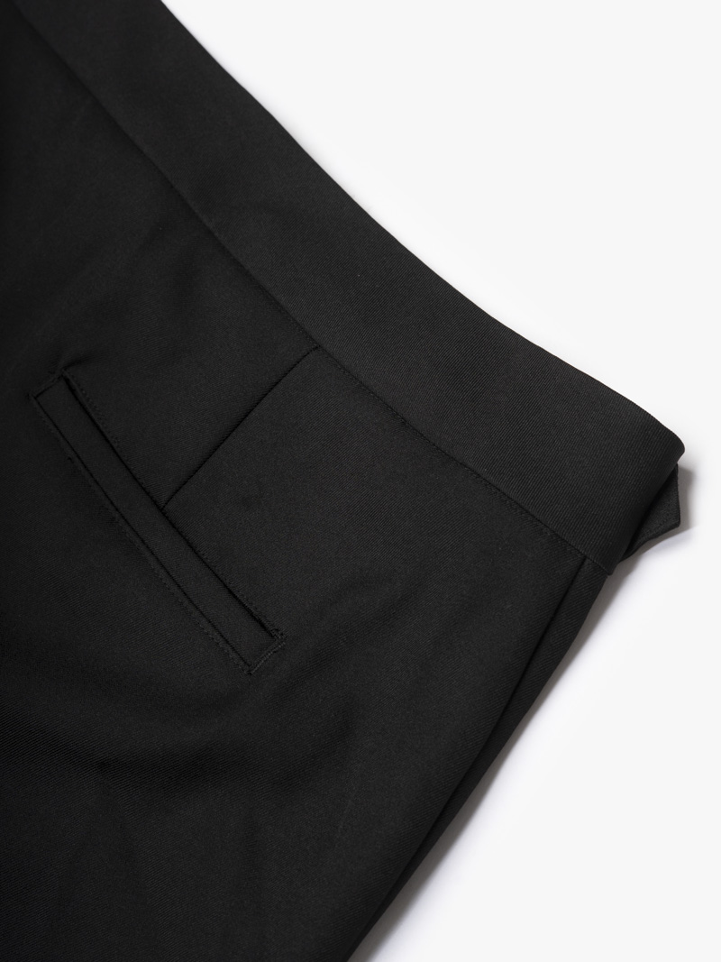 Quần Short Sidetab Trơn Form Straight QS083 Màu Đen