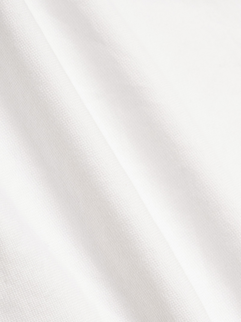 Áo Sơ Mi Tay Ngắn Oxford Thêu 4M Ở Túi Form Regular SM191 Màu Trắng Kem