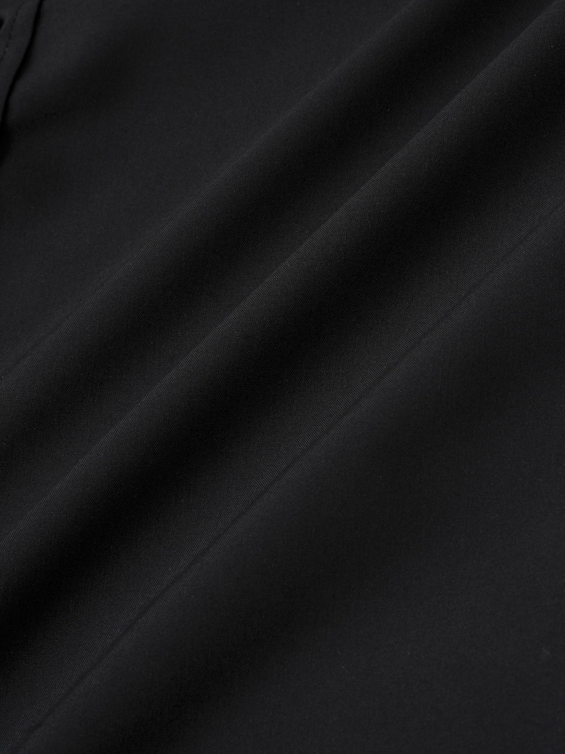 Áo Sơ Mi Trơn Form Slimfit SM205 Màu Đen