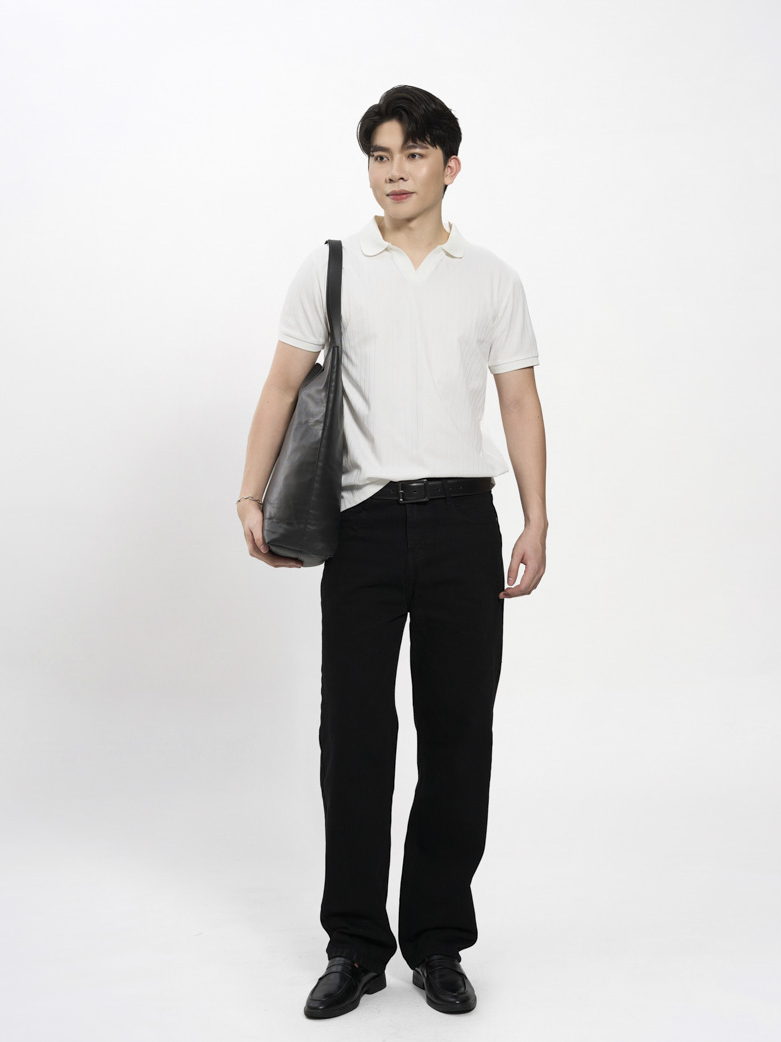 Áo Polo Sọc Chìm Cổ V Form Regular PO189 Màu Trắng