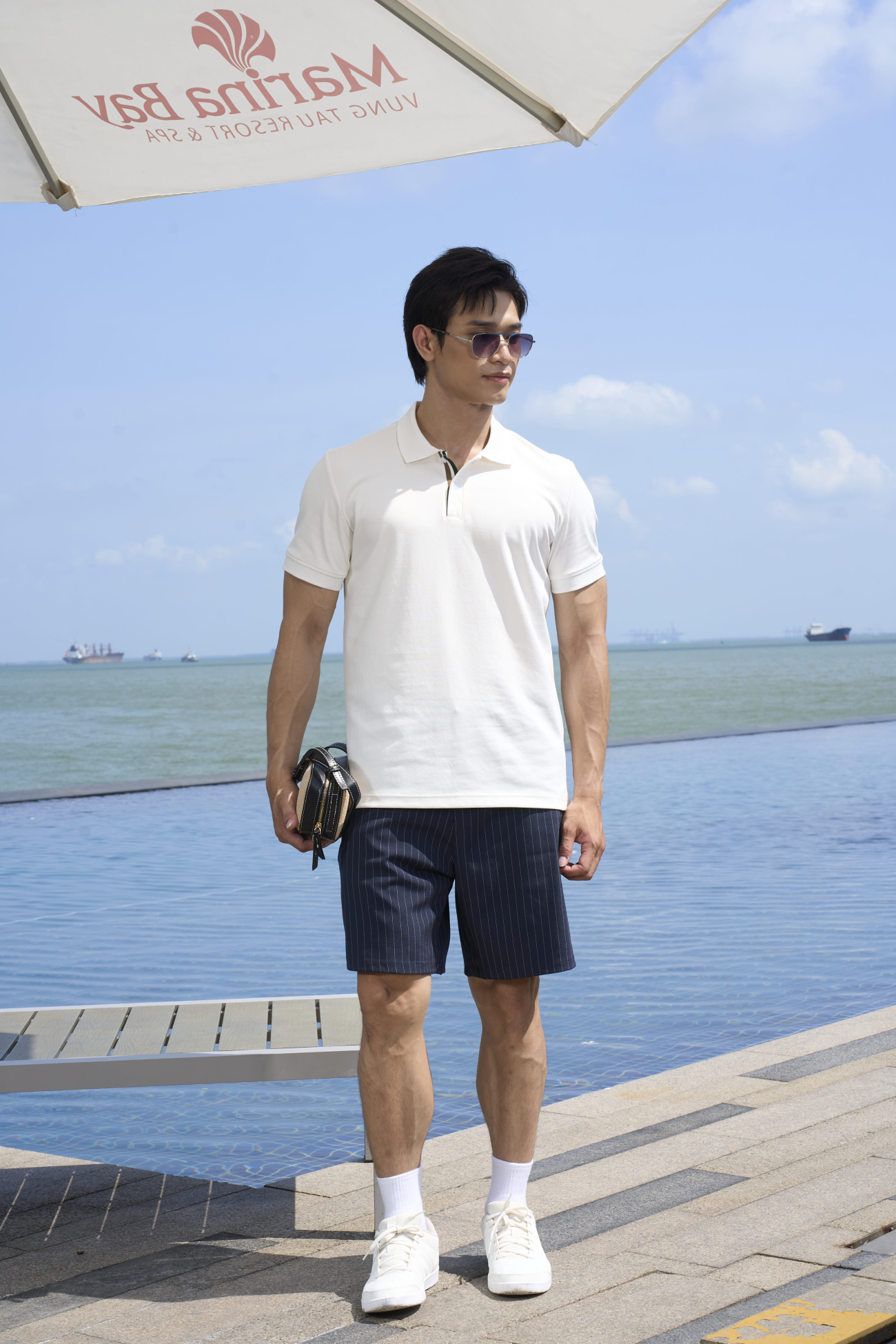 Áo Polo Trụ 3 Sọc Form Regular PO190 Màu Trắng