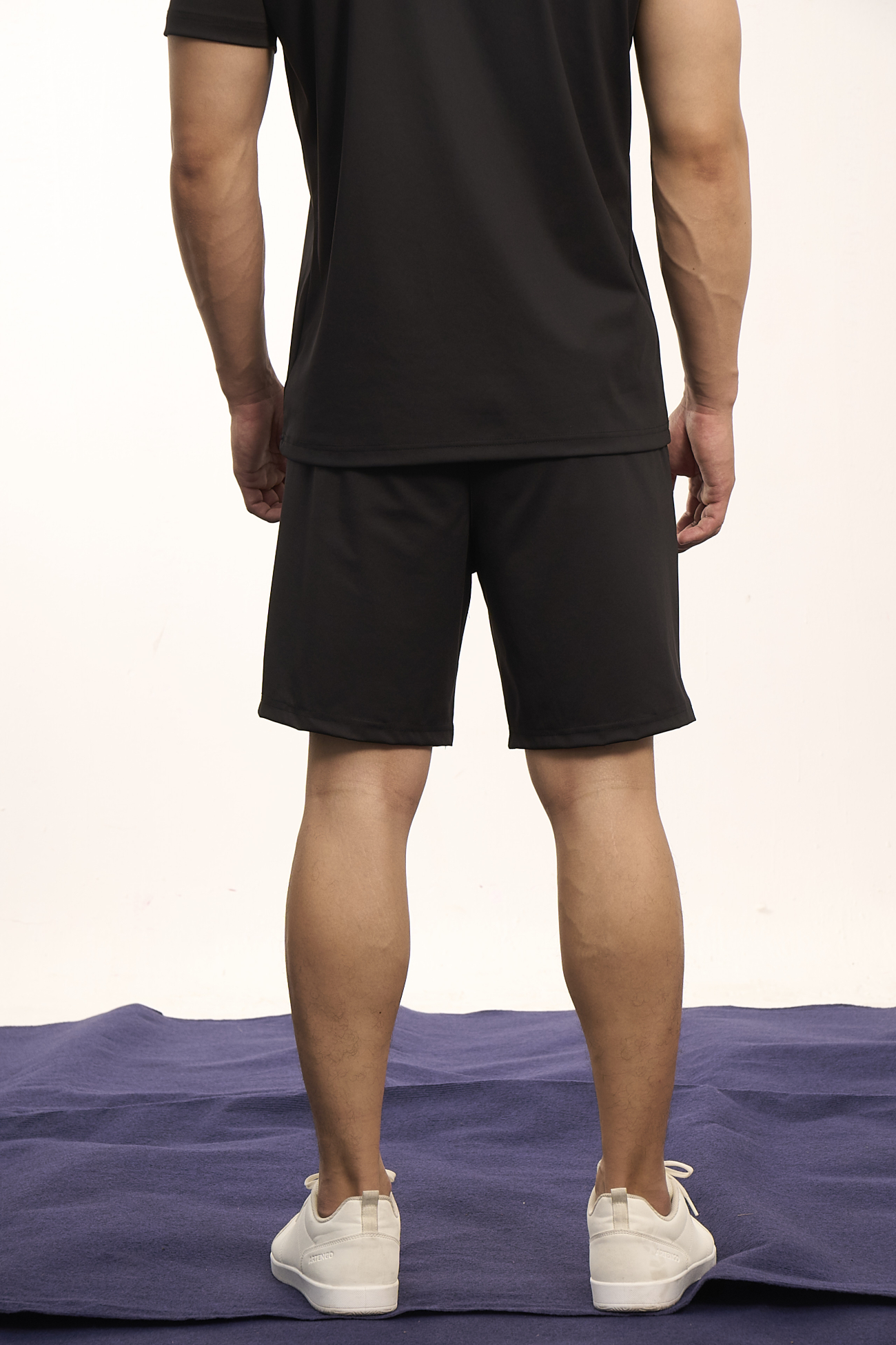 Quần Short Cool-X In Logo Form Straight QS084 Đen