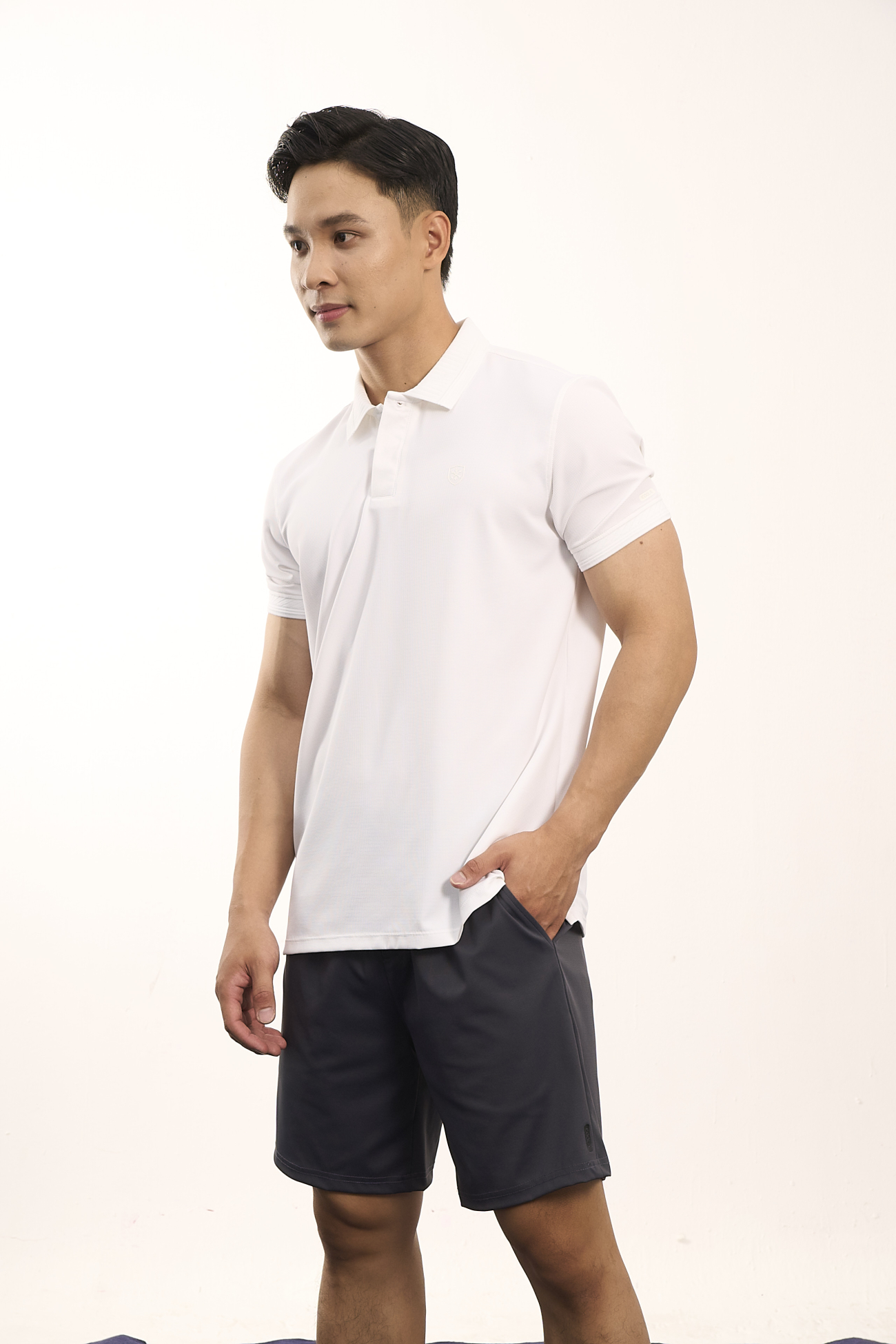 Quần Short Cool-X In Logo Form Straight QS084 Xanh Đen